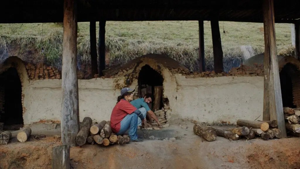 ‘Charcoal’ Review (TIFF 2022): A Farcical Art House&nbsp;Film